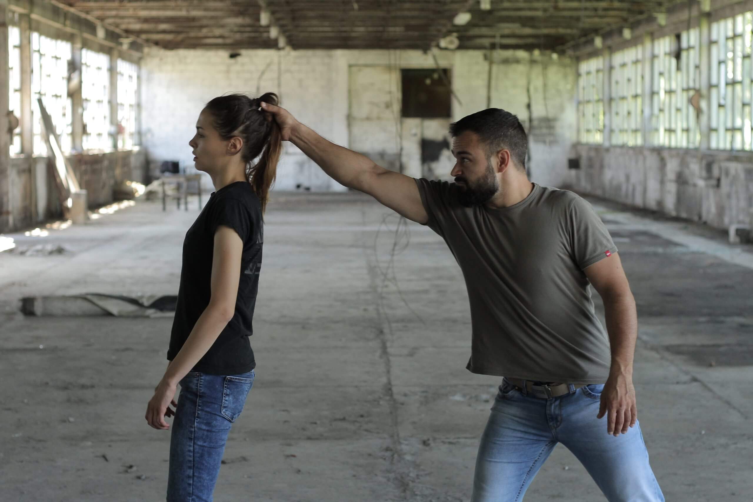 NCP 9434 scaled - Ultimativni vodič za izbegavanje nasilja